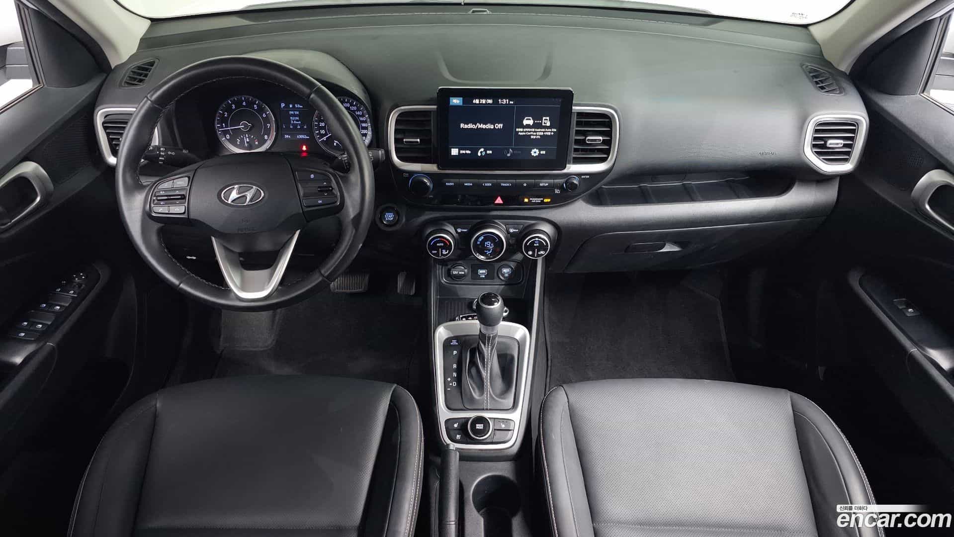 Venue Hyundai 2021.3-INNER-007