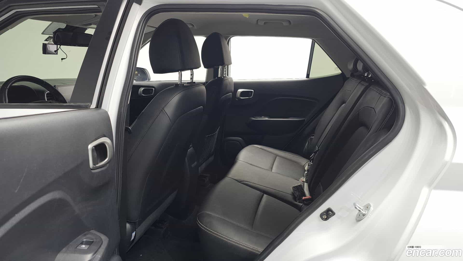 Venue Hyundai 2021.3-INNER-036