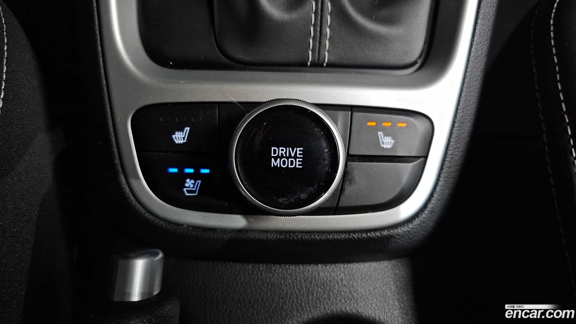 Venue Hyundai 2021.3-OPTION-042