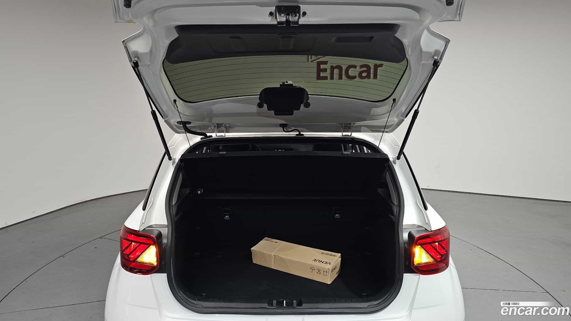 Venue Hyundai 2021.3-OPTION-043