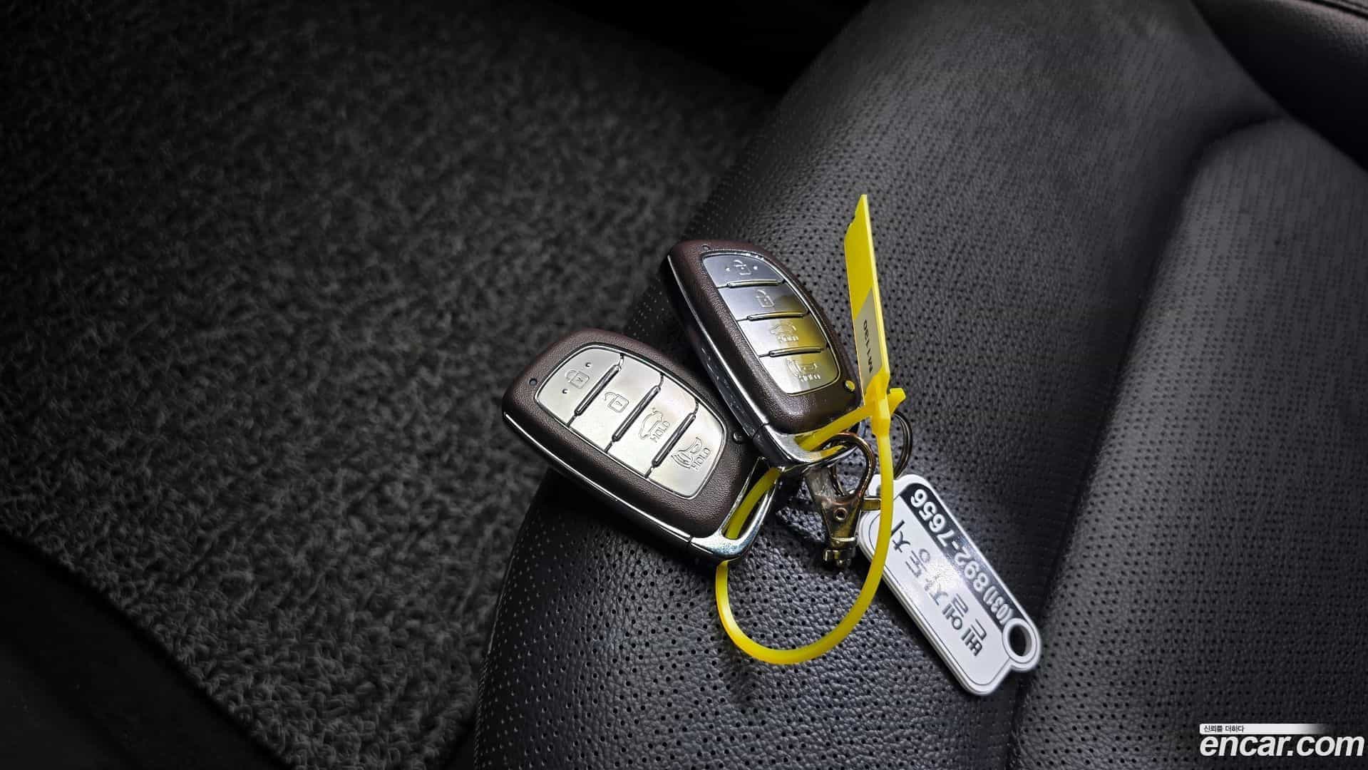 AVANTE Hyundai 2019.0-OPTION-021
