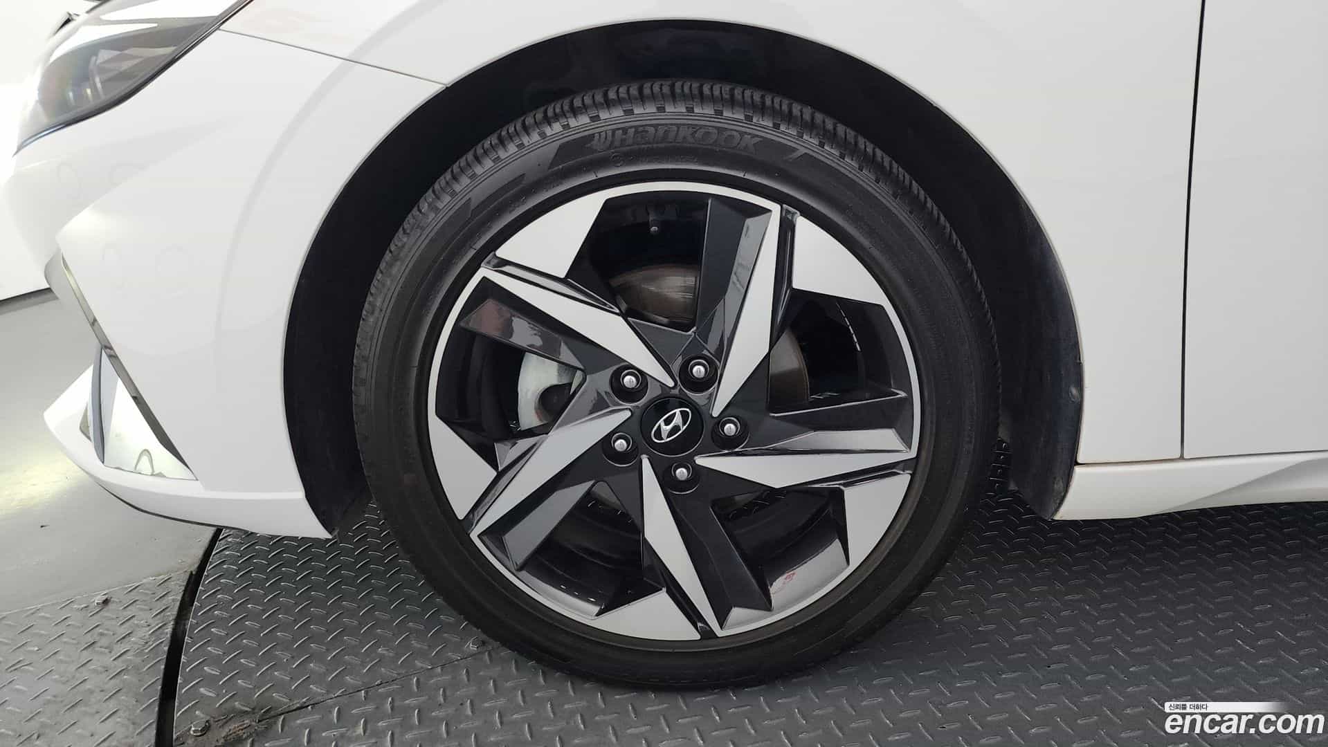AVANTE Hyundai 2020.10-OUTER-005