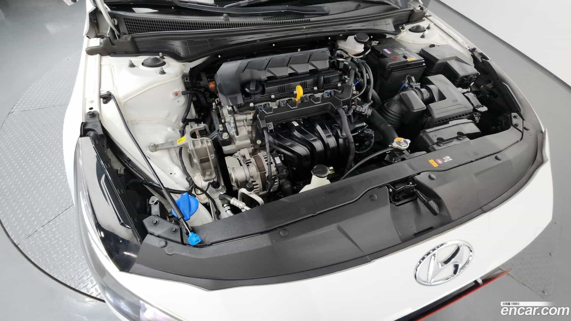 AVANTE Hyundai 2020.10-OUTER-006