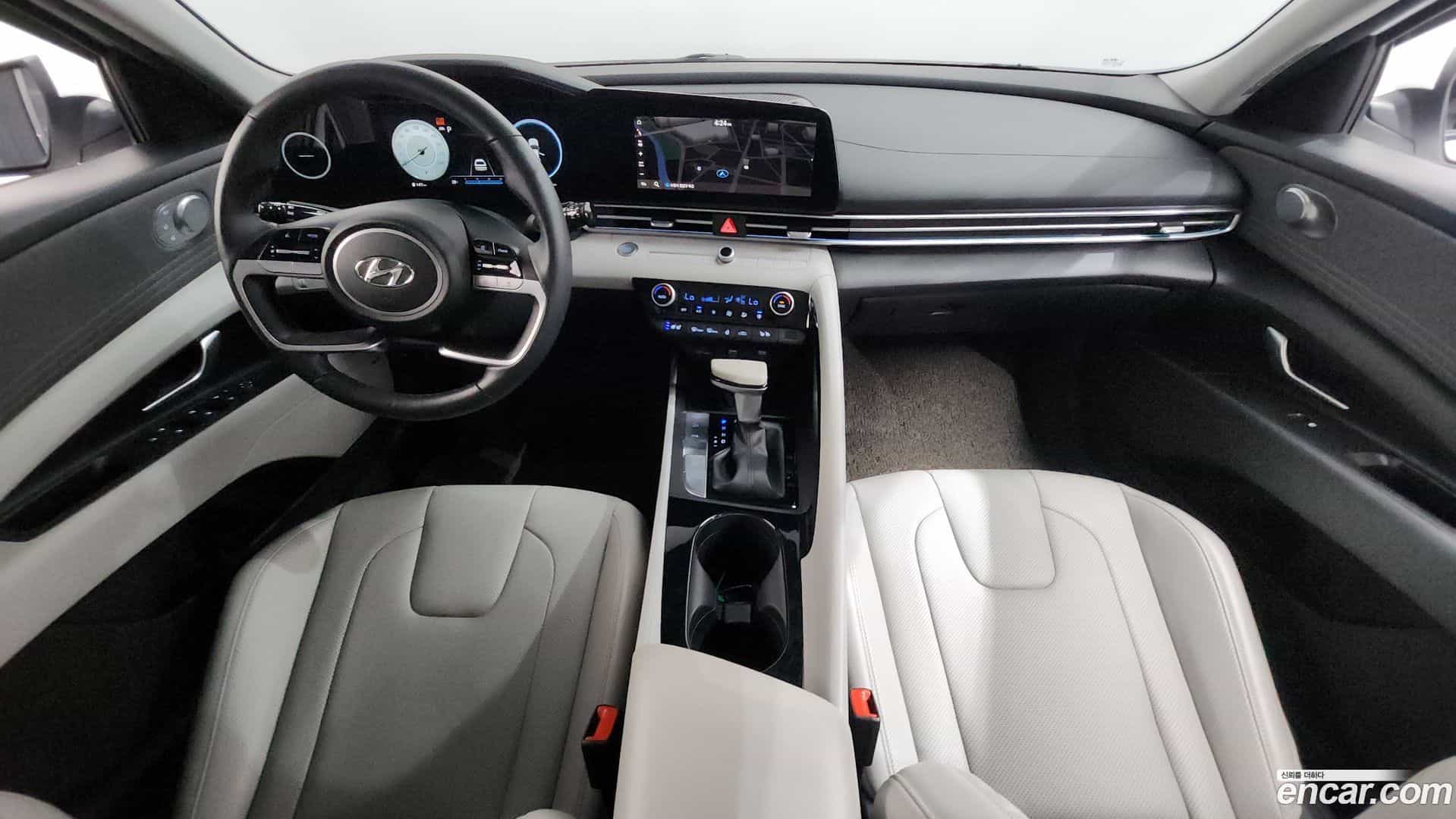 AVANTE Hyundai 2020.10-INNER-007