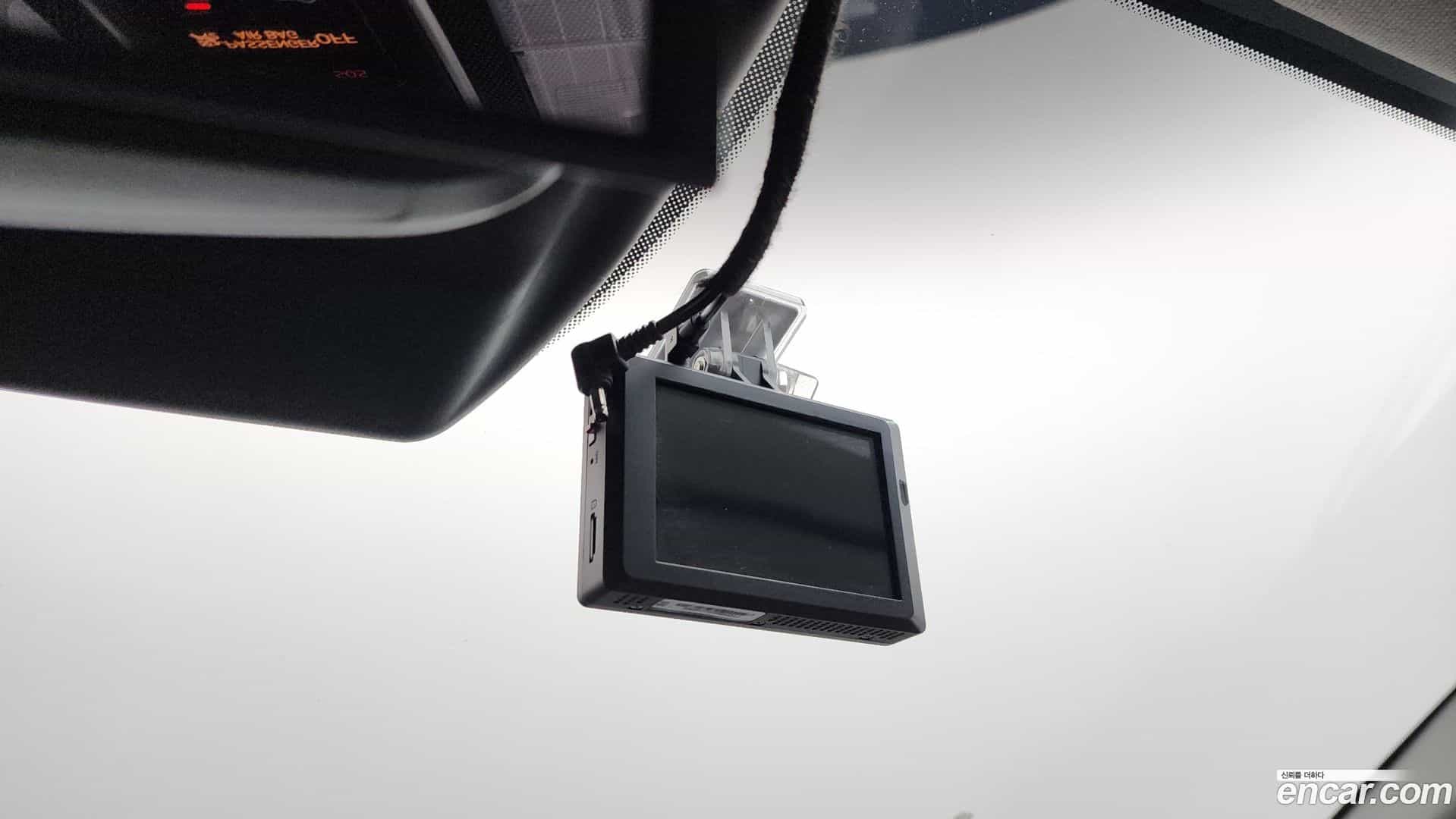 AVANTE Hyundai 2020.10-OPTION-040