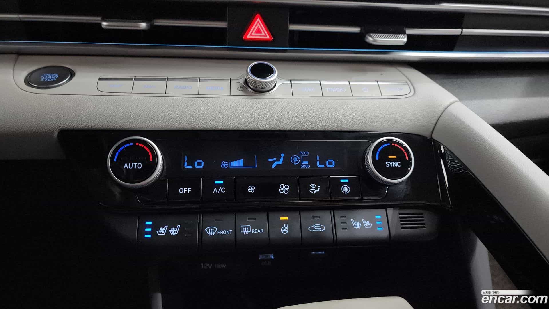 AVANTE Hyundai 2020.10-OPTION-044
