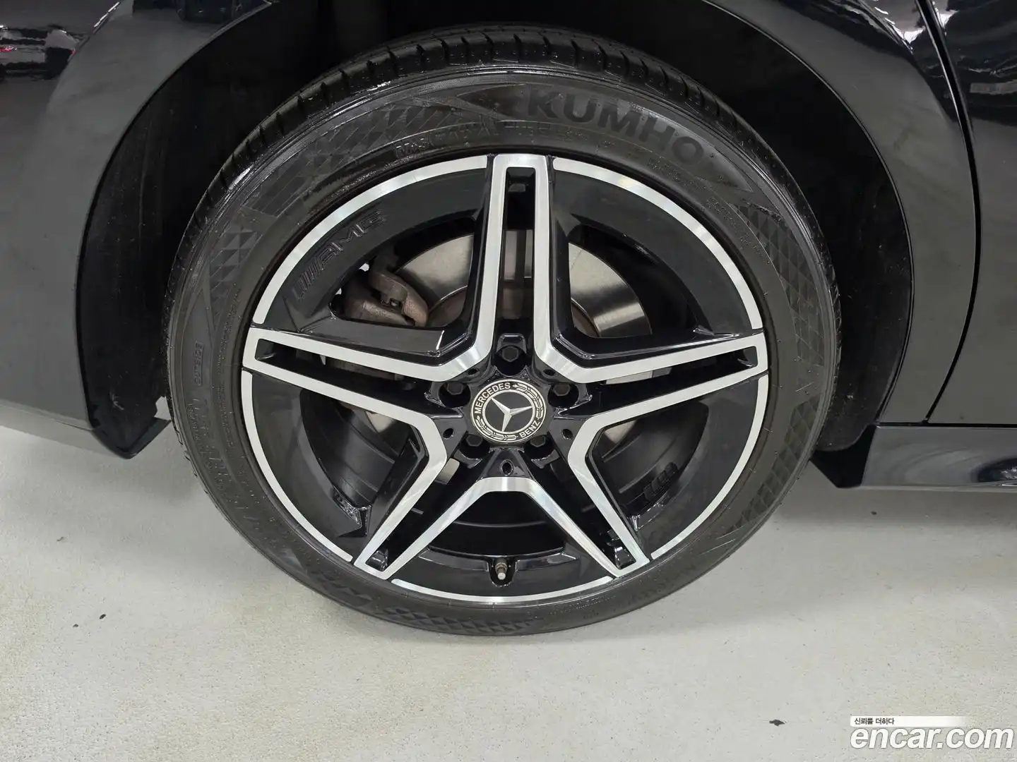 CLA-Class Mercedes-Benz 2020.2-OUTER-005