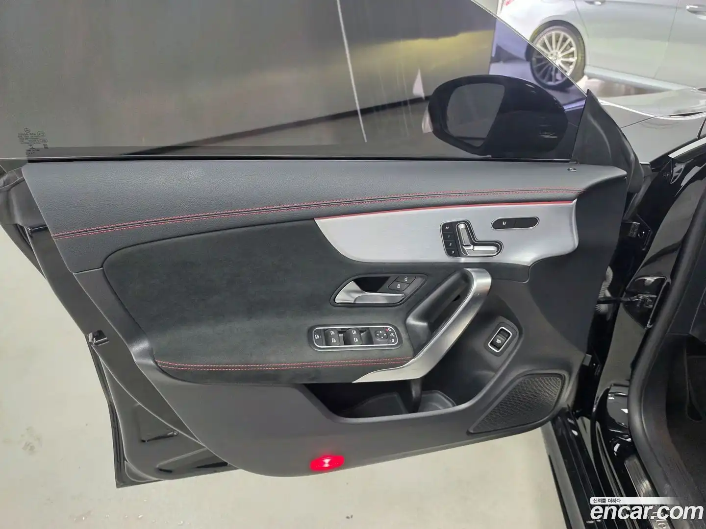 CLA-Class Mercedes-Benz 2020.2-OPTION-019