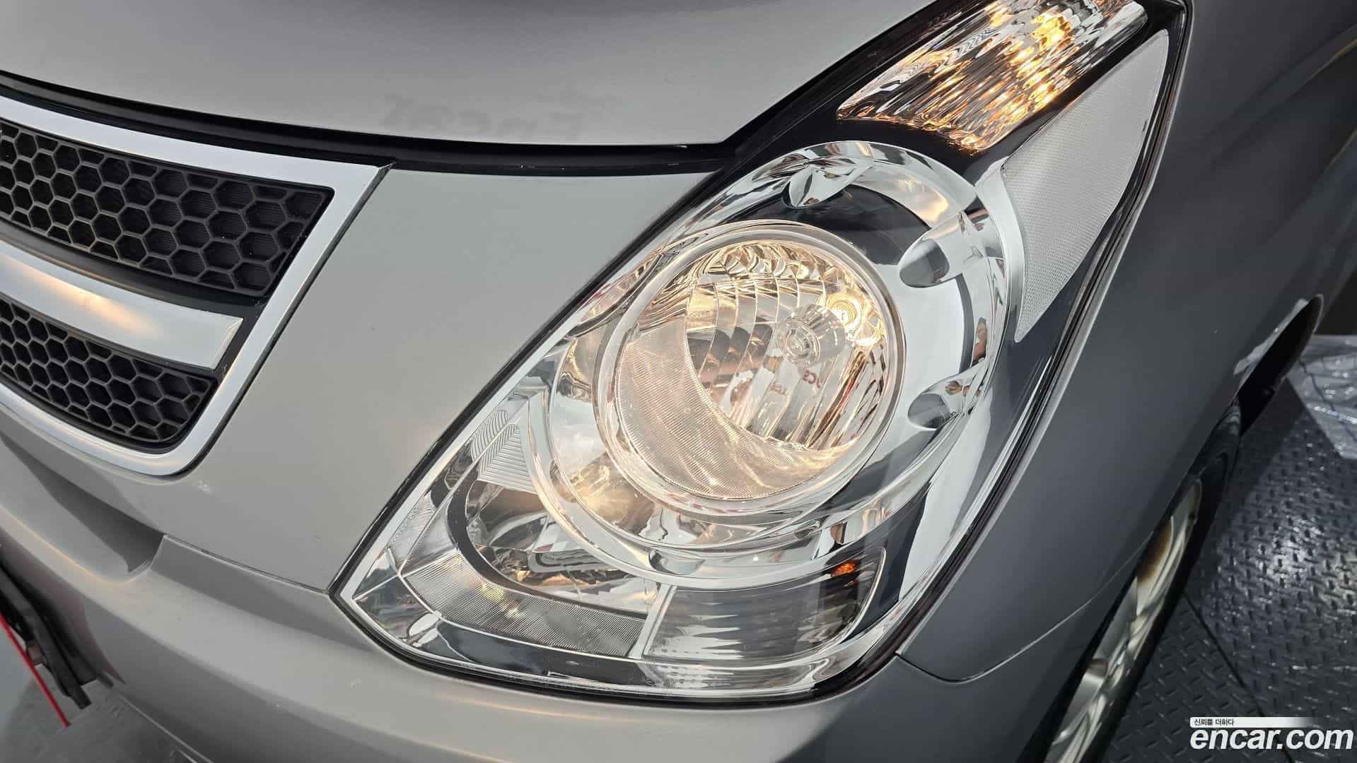 Starex Hyundai 2015.6-OUTER-032