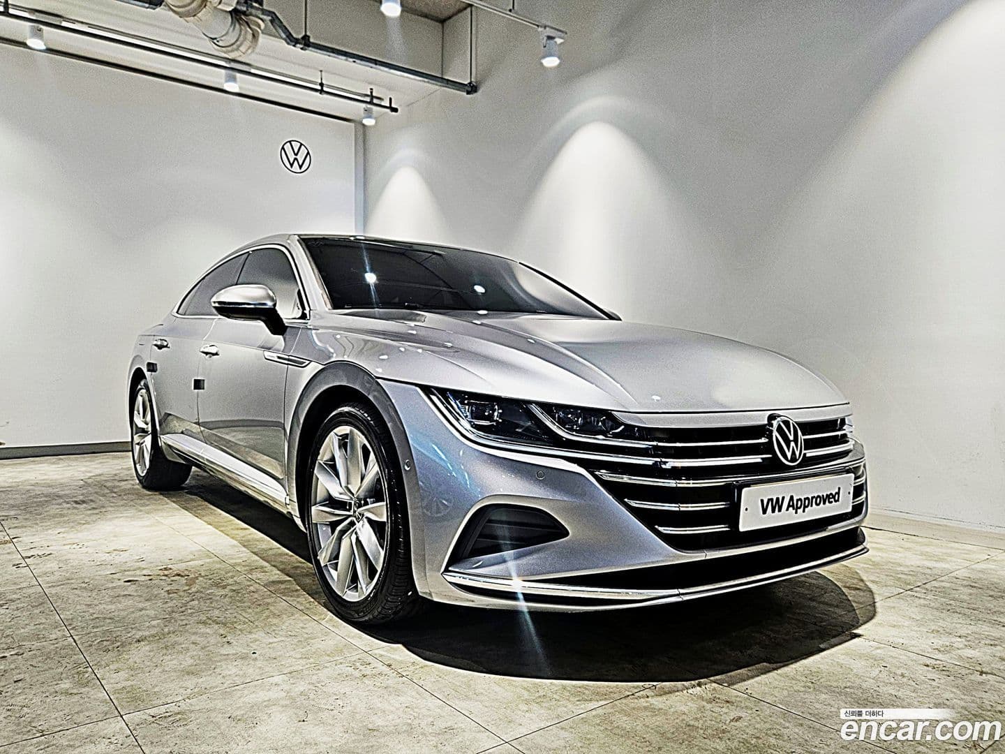 Main__Slider__Photo:Arteon Volkswagen 2023.10-0