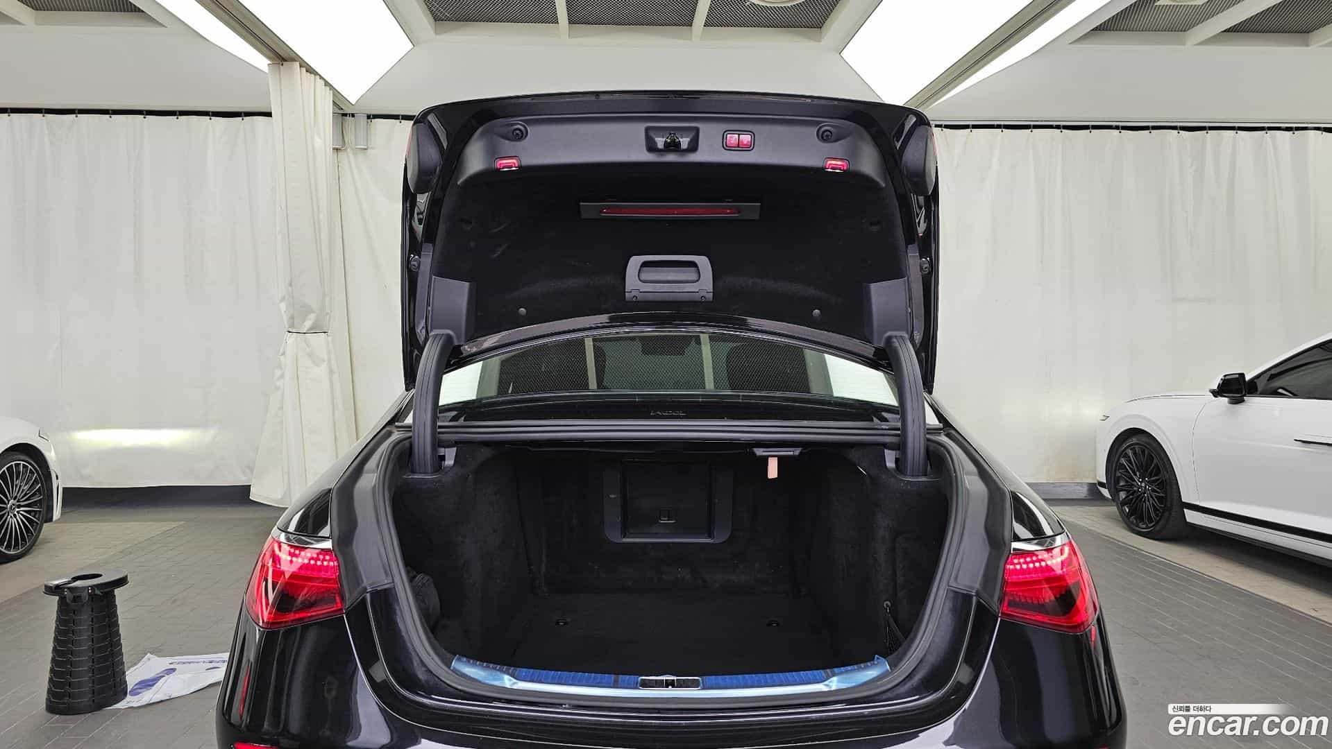 S-Class Mercedes-Benz 2021.6-OPTION-024