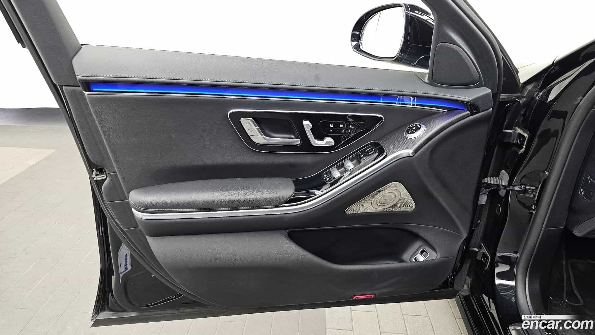 S-Class Mercedes-Benz 2021.6-INNER-034