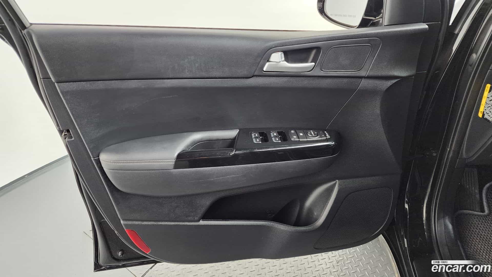 Sportage Kia 2018.9-INNER-034