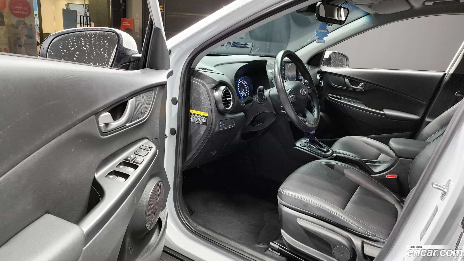 Kona Hyundai 2020.2-INNER-010