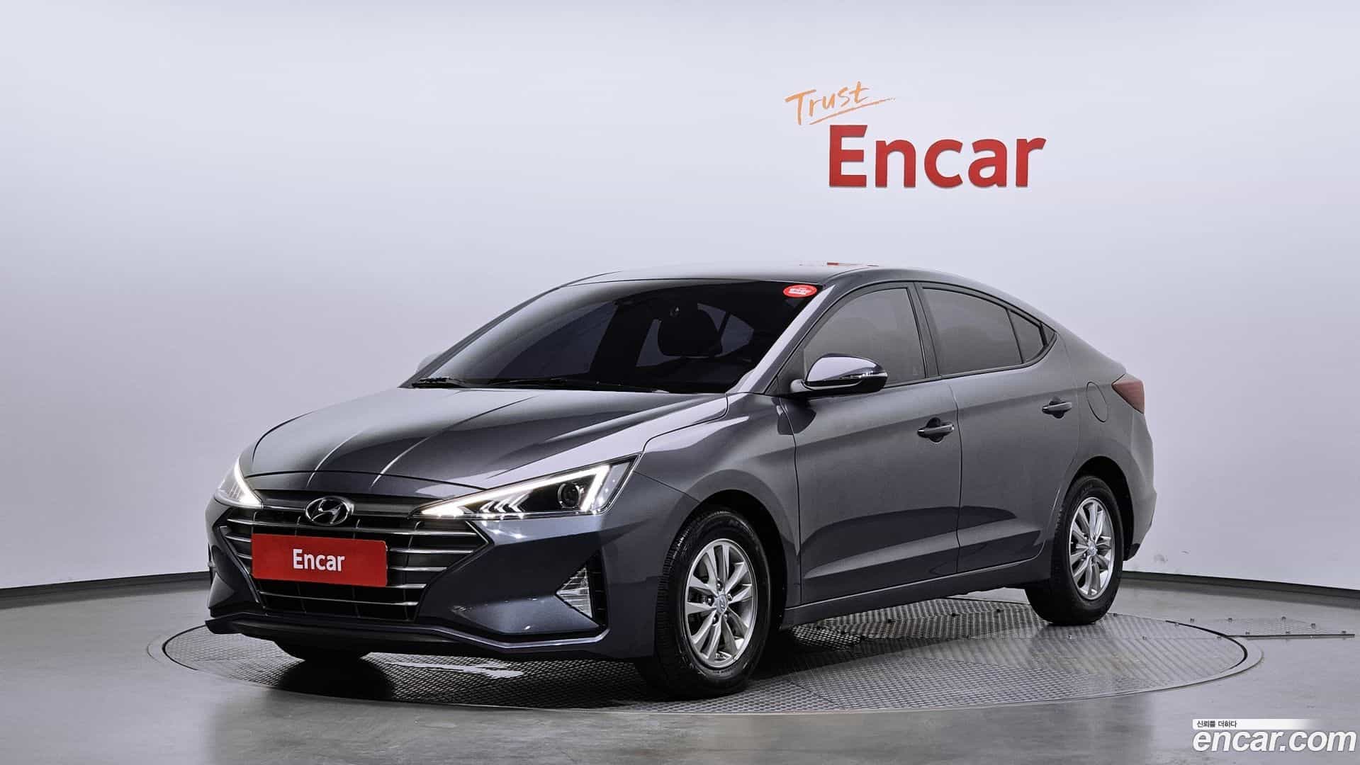 AVANTE Hyundai 2019.7-OUTER-001