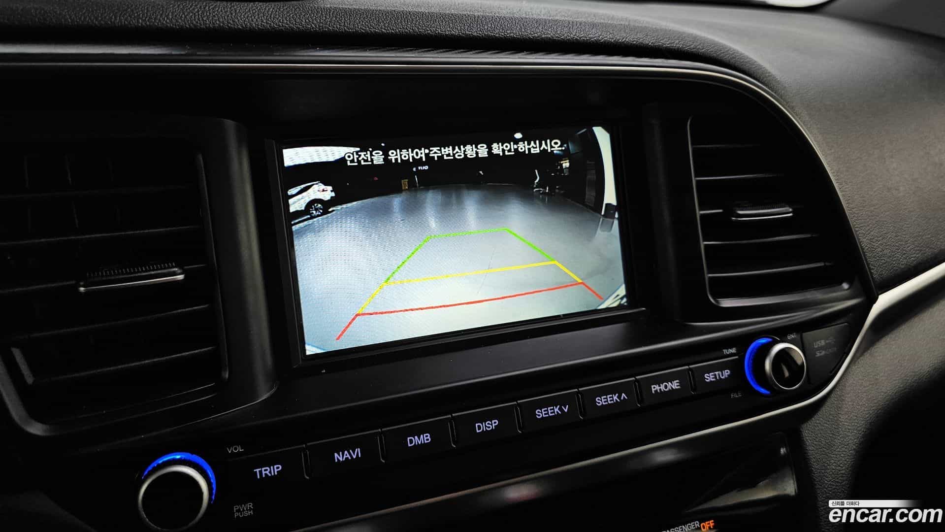 AVANTE Hyundai 2019.7-OPTION-018