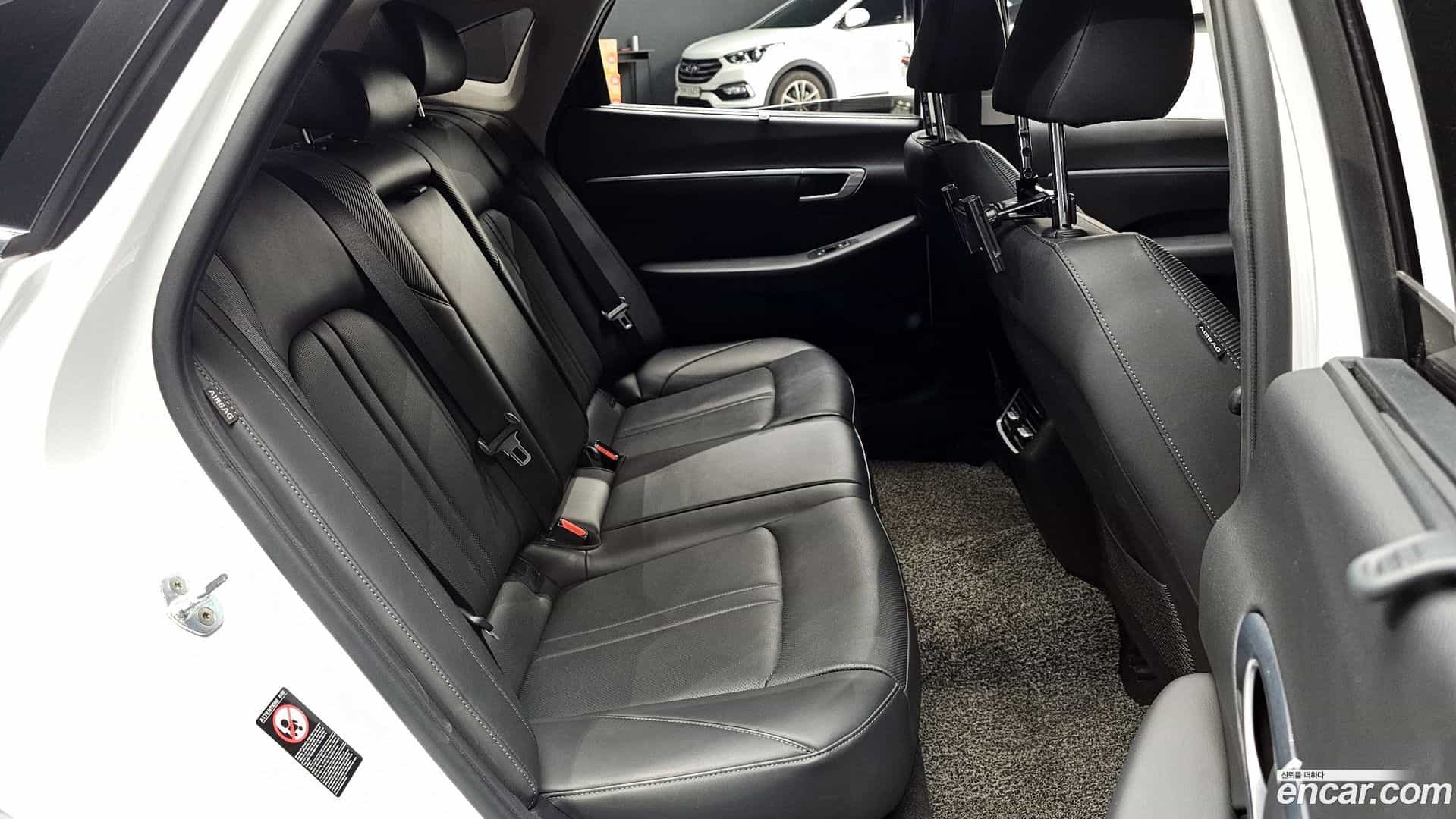 Sonata Hyundai 2019.4-OPTION-015