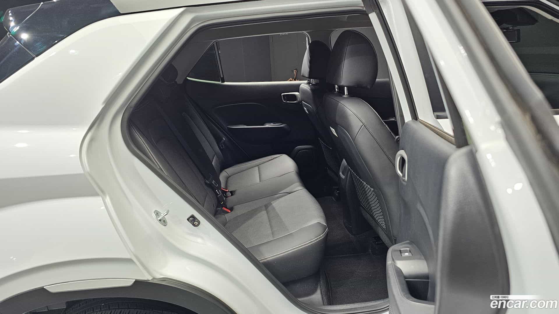 Venue Hyundai 2020.3-OPTION-015
