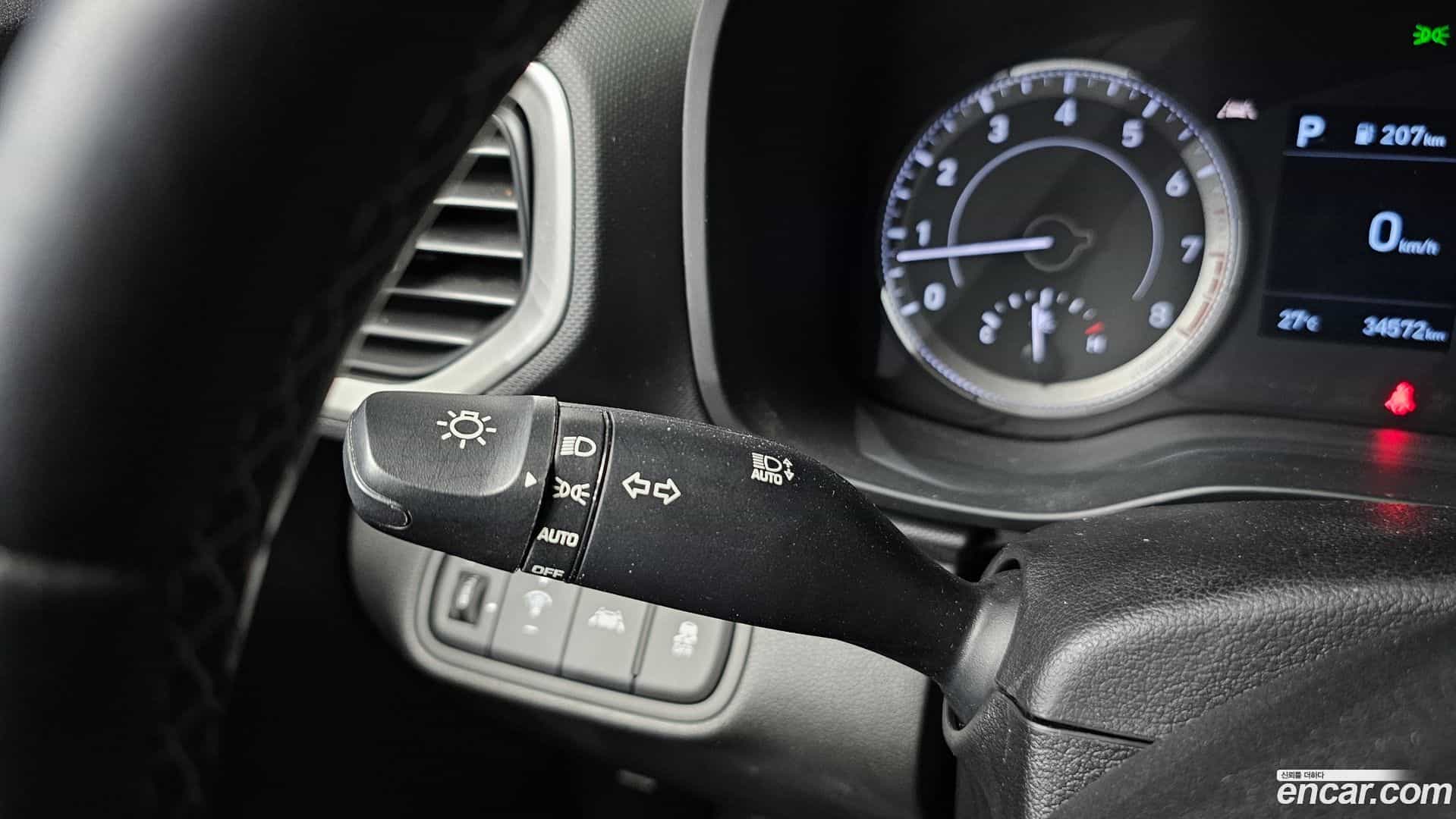 Venue Hyundai 2020.3-OPTION-040