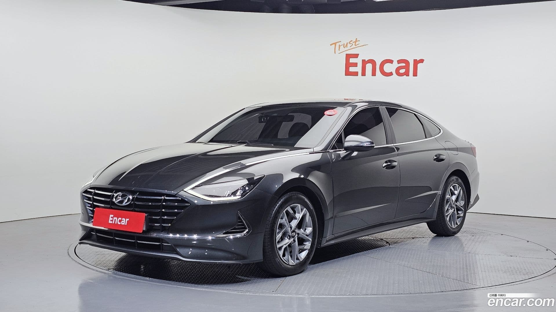 Main__Slider__Photo:Sonata Hyundai 2019.4-0