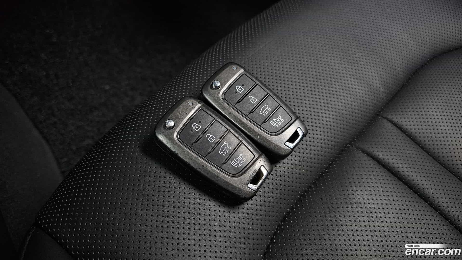 Sonata Hyundai 2019.4-OPTION-023