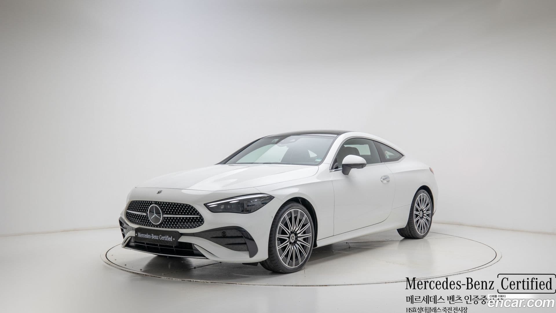 Main__Slider__Photo:CLE-Class Mercedes-Benz 2024.1-0
