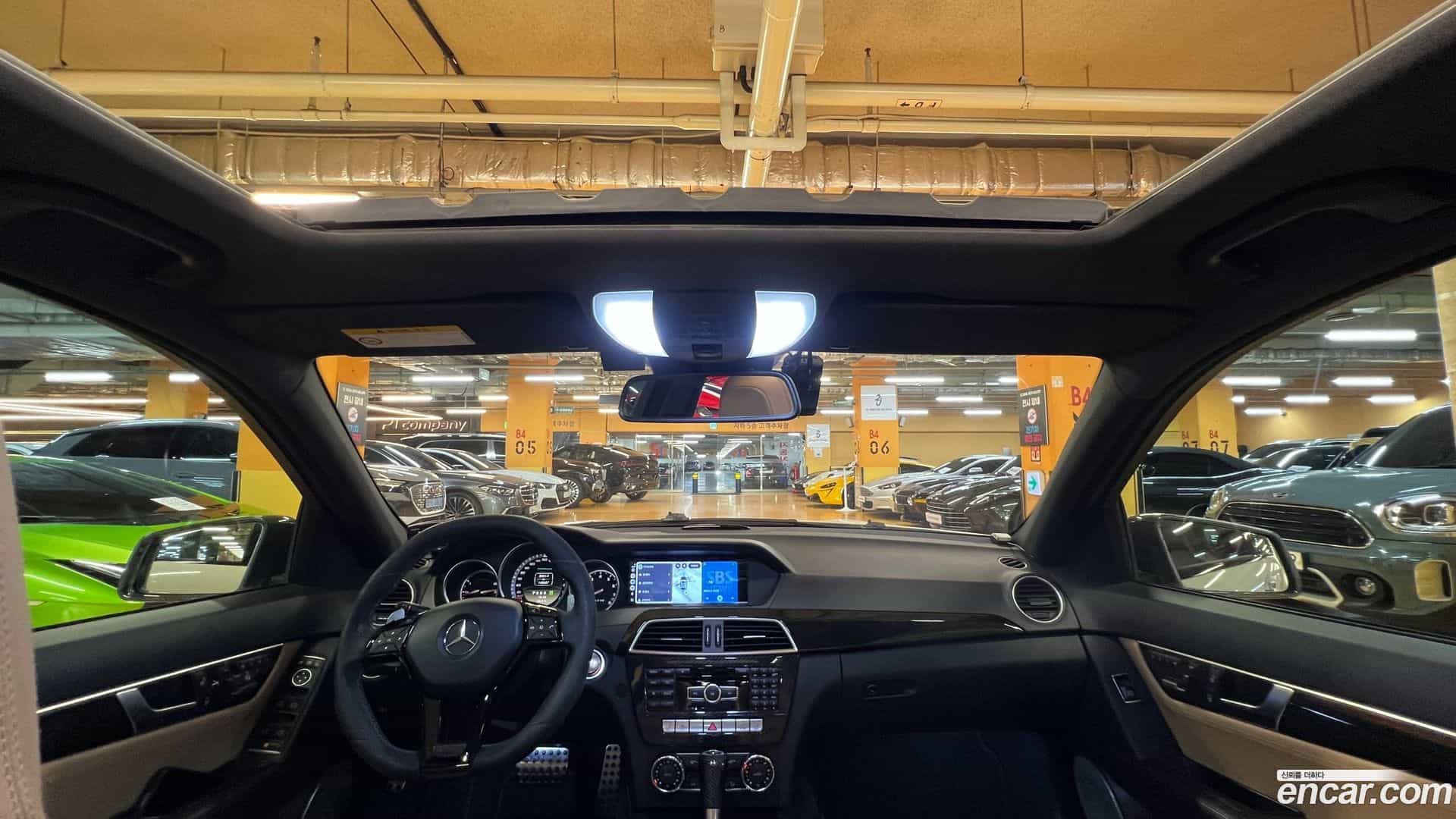 C-Class Mercedes-Benz 2012.5-INNER-009