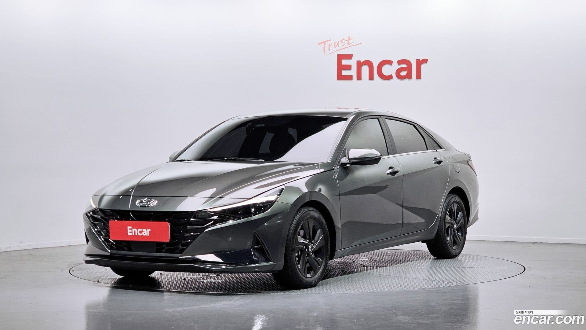 Main__Slider__Photo:AVANTE Hyundai 2021.2-0