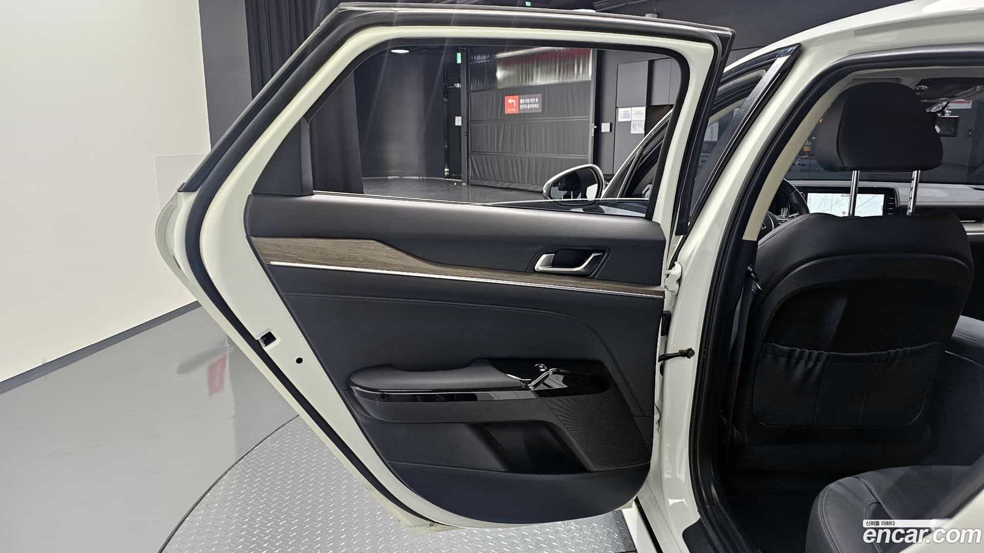 K5 Kia 2021.3-INNER-035