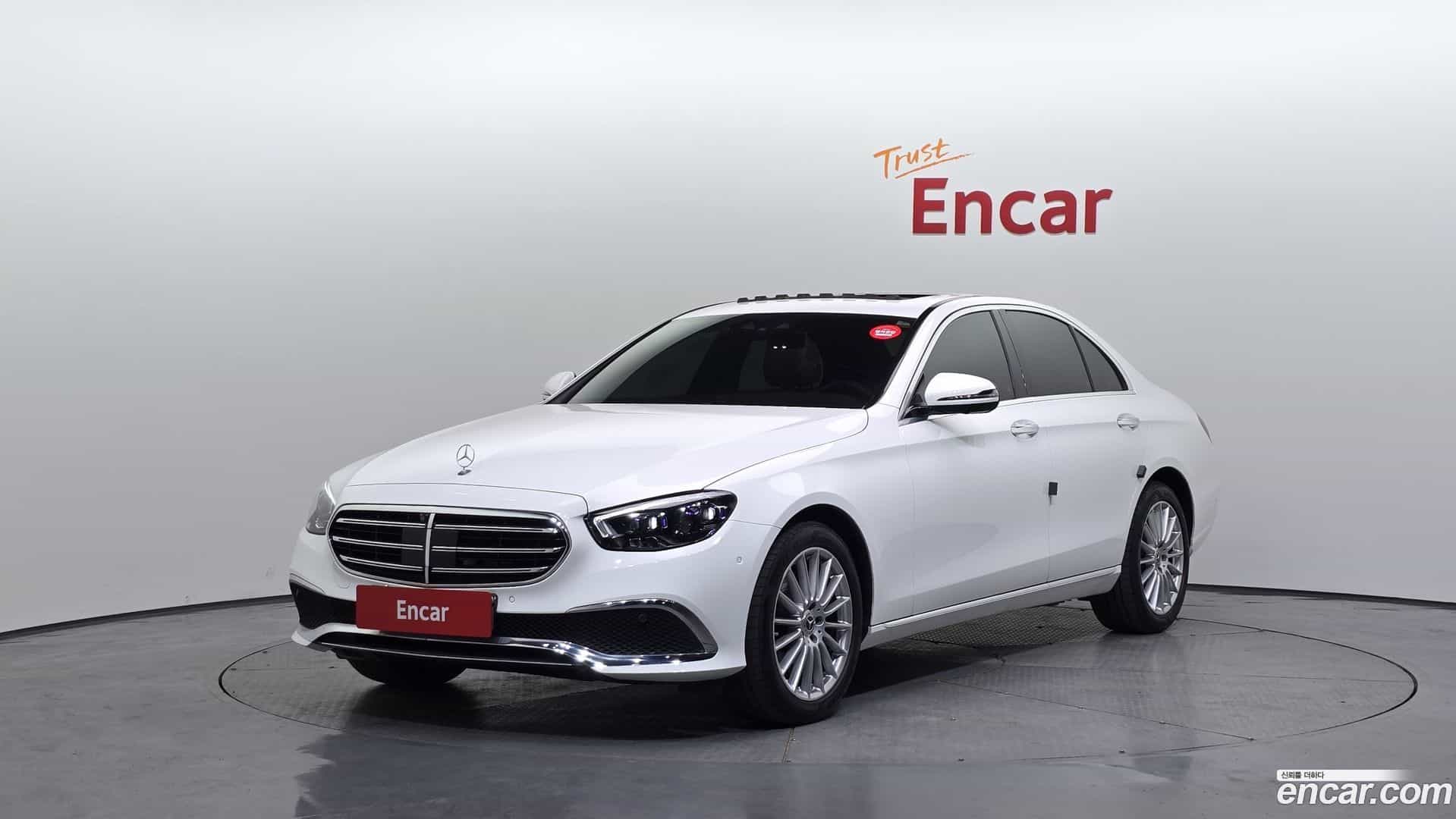 E-Class Mercedes-Benz 2022.4-OUTER-001