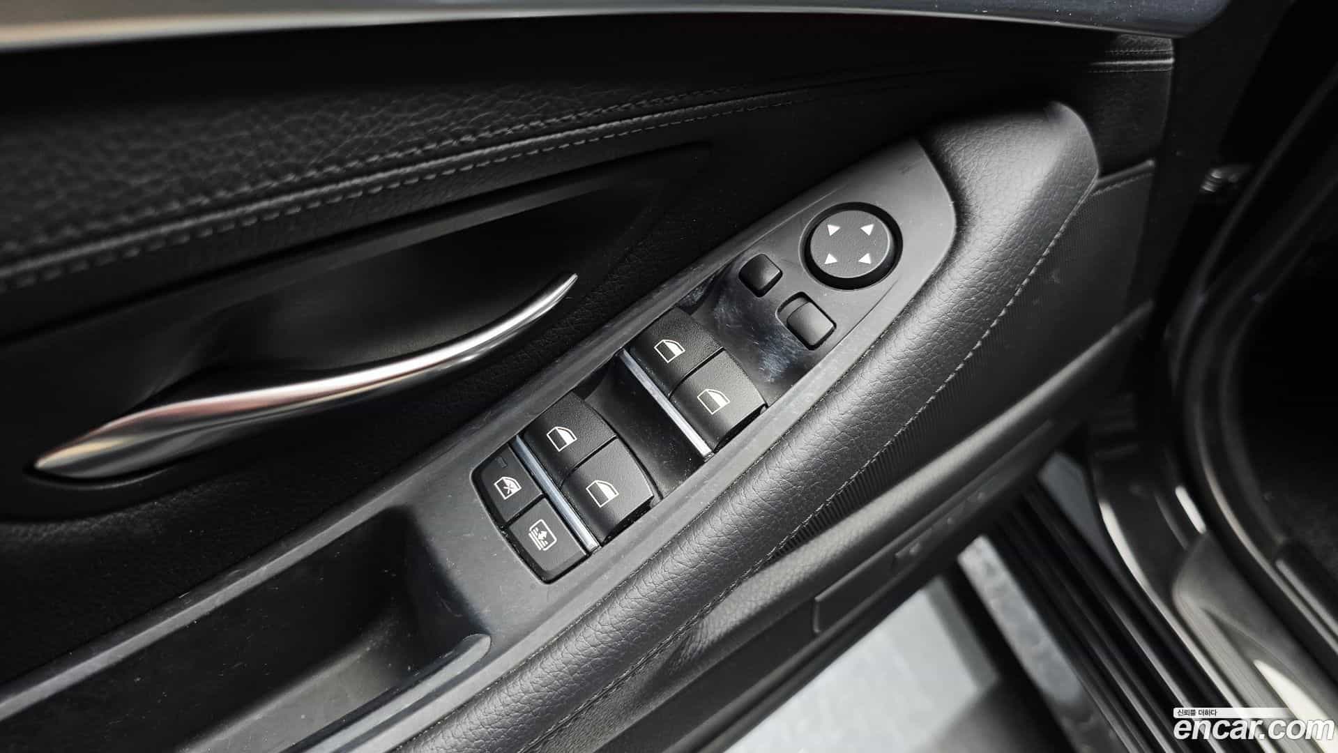 5-Series BMW 2015.6-OPTION-019