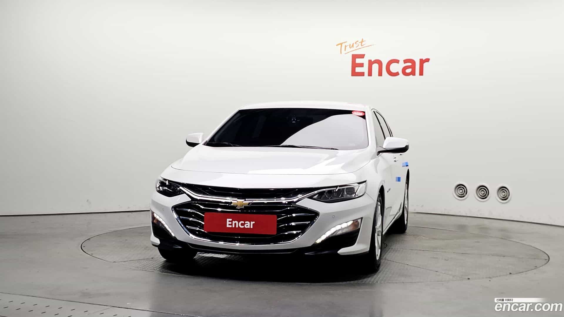 Malibu Chevrolet 2020.5-OUTER-003