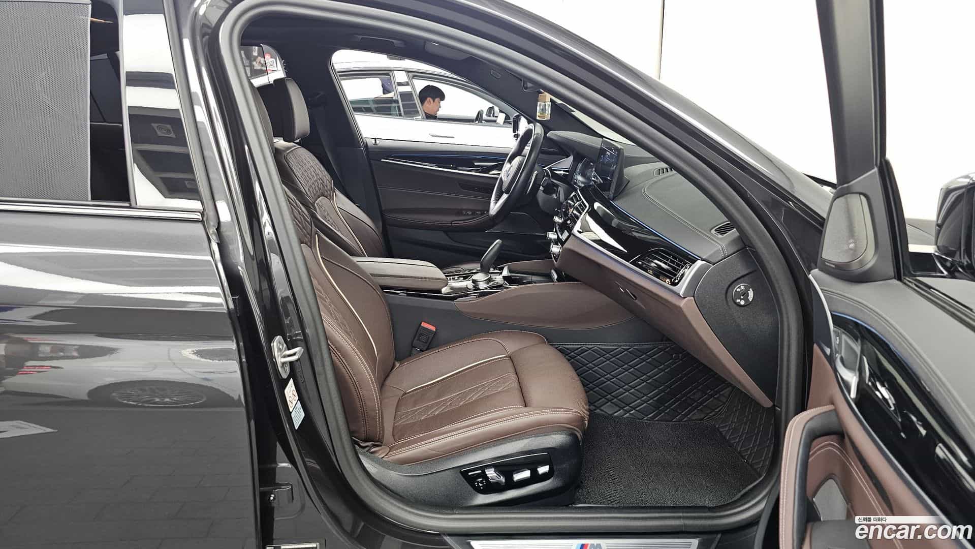 5-Series BMW 2023.7-OPTION-015