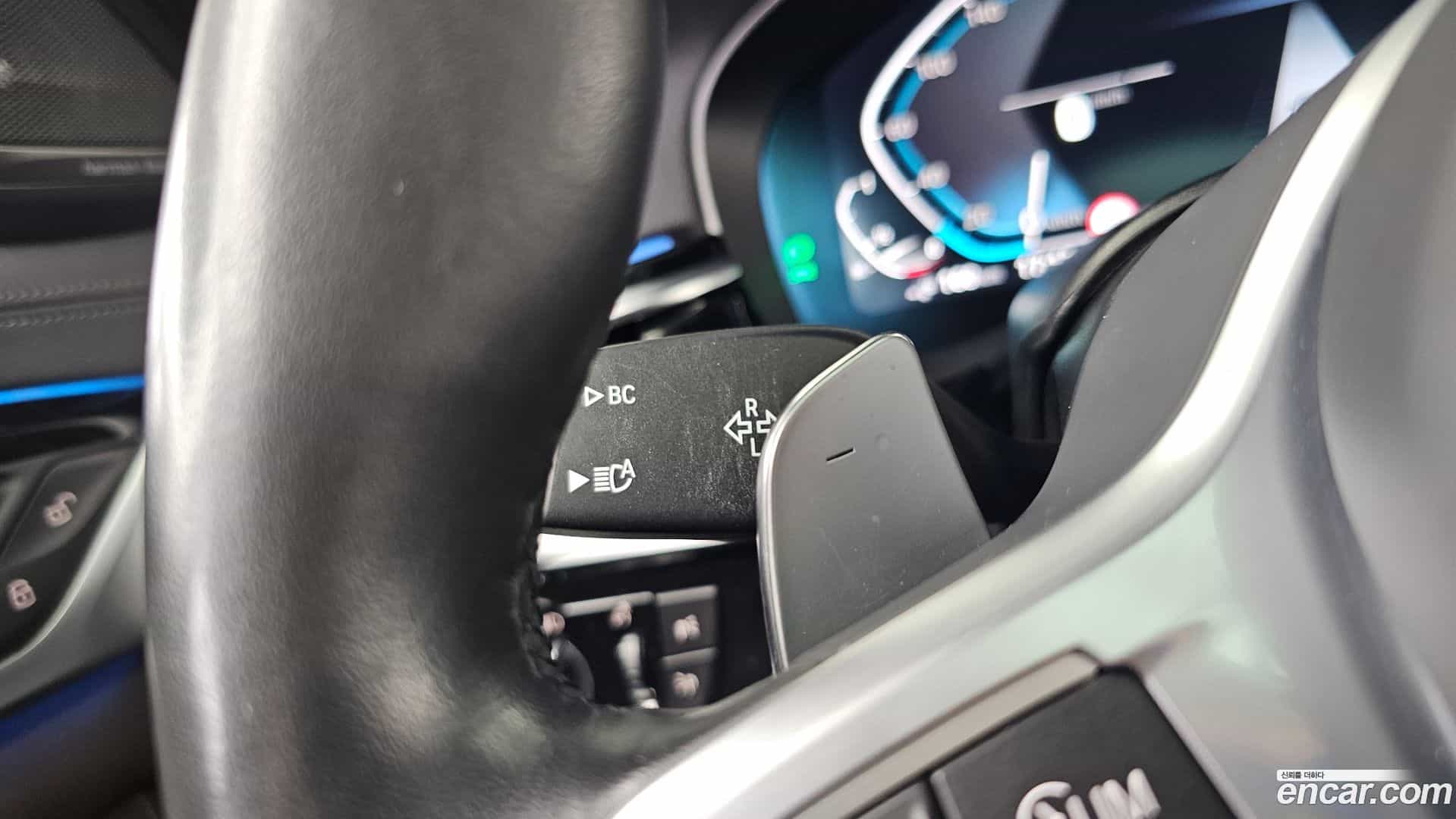 5-Series BMW 2023.7-OPTION-040