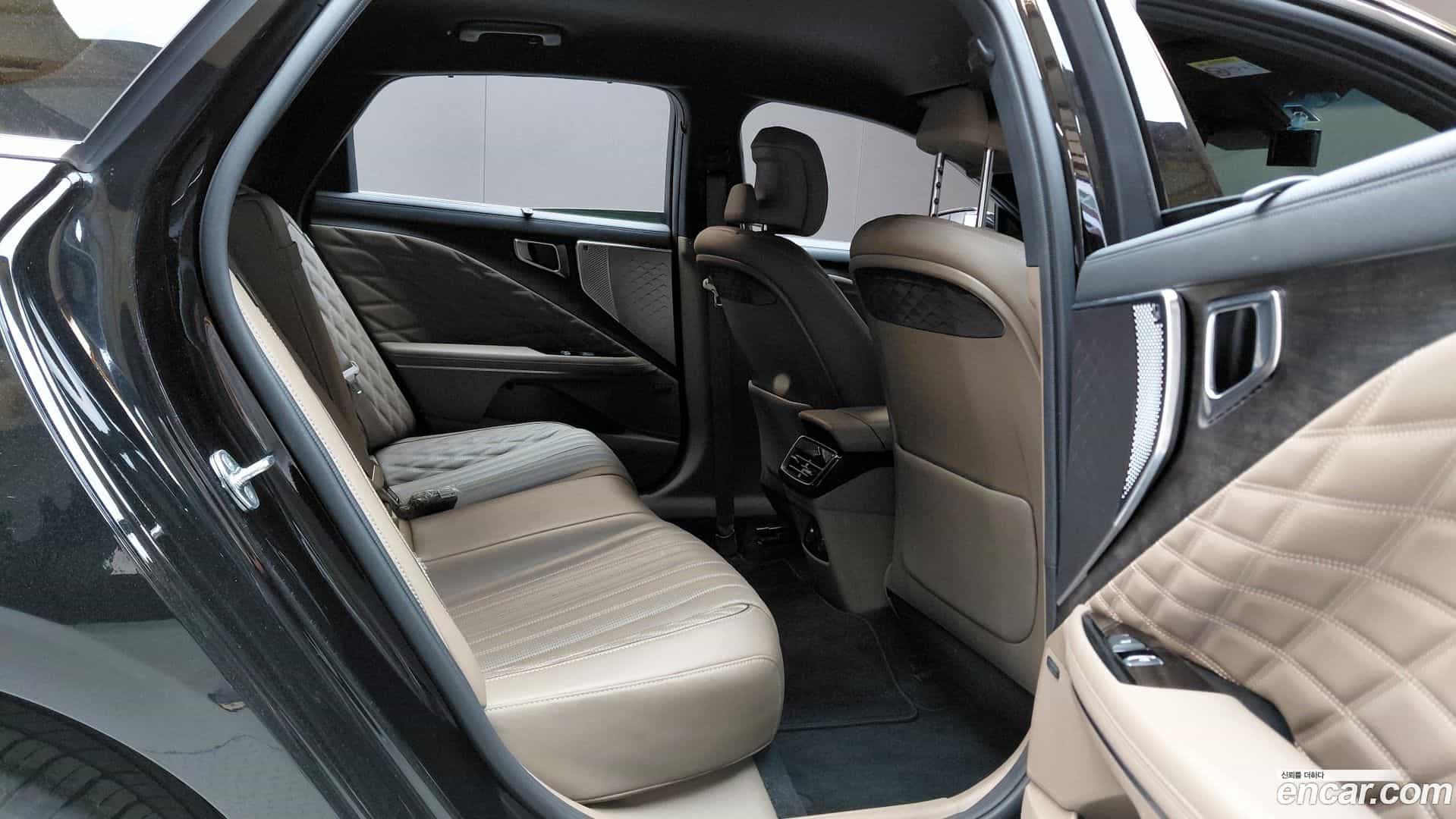 K8 Kia 2021.4-OPTION-015