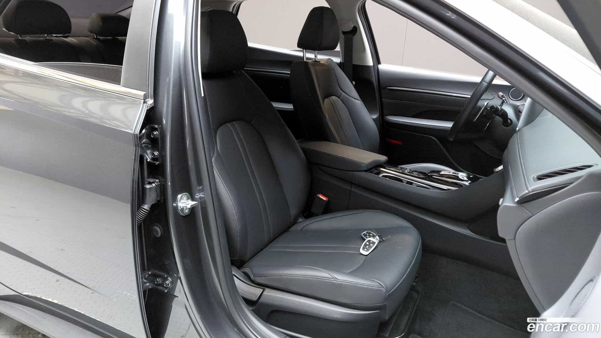 Sonata Hyundai 2022.4-OPTION-015