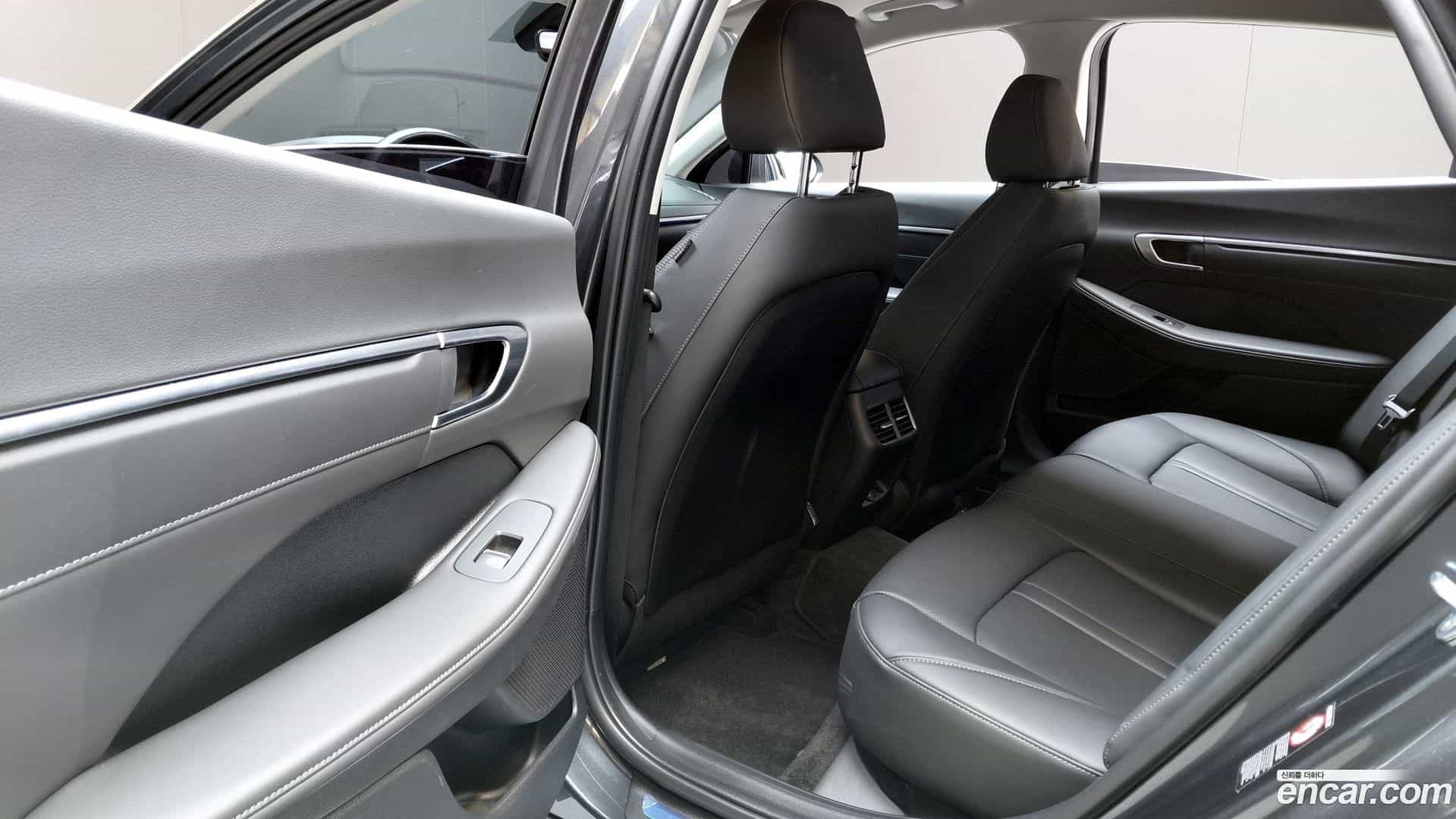 Sonata Hyundai 2022.4-OPTION-040
