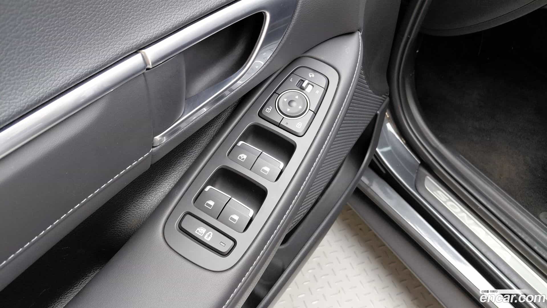 Sonata Hyundai 2022.4-OPTION-043