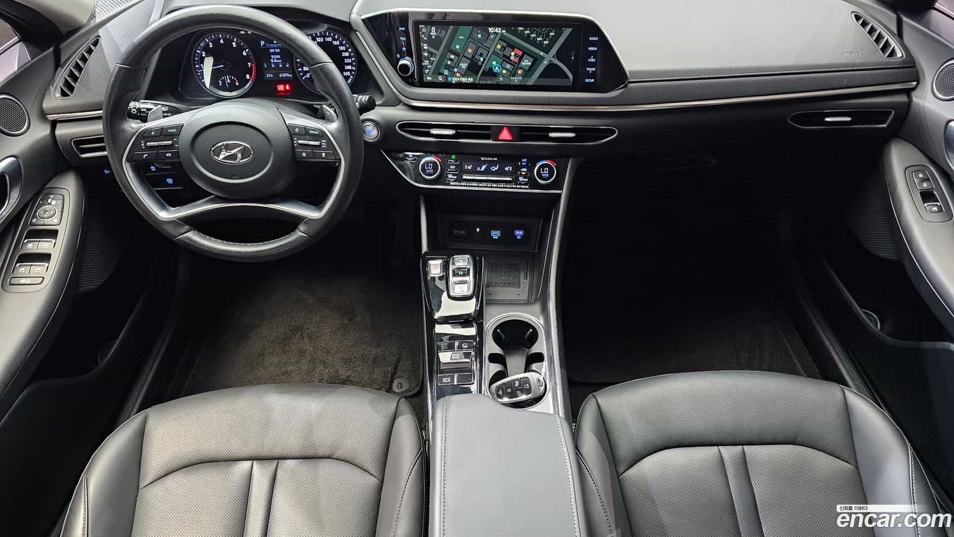 Sonata Hyundai 2021.1-INNER-007