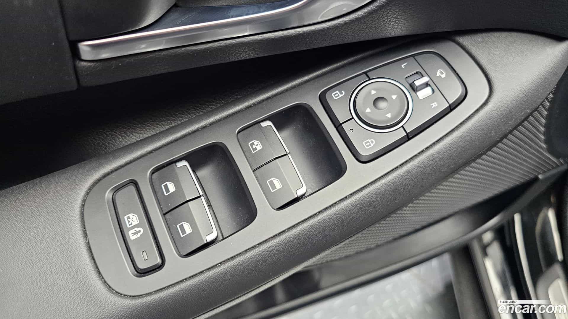 Sonata Hyundai 2021.1-OPTION-023