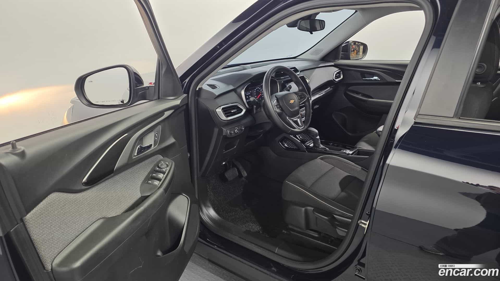 Trailblazer Chevrolet 2020.4-INNER-010