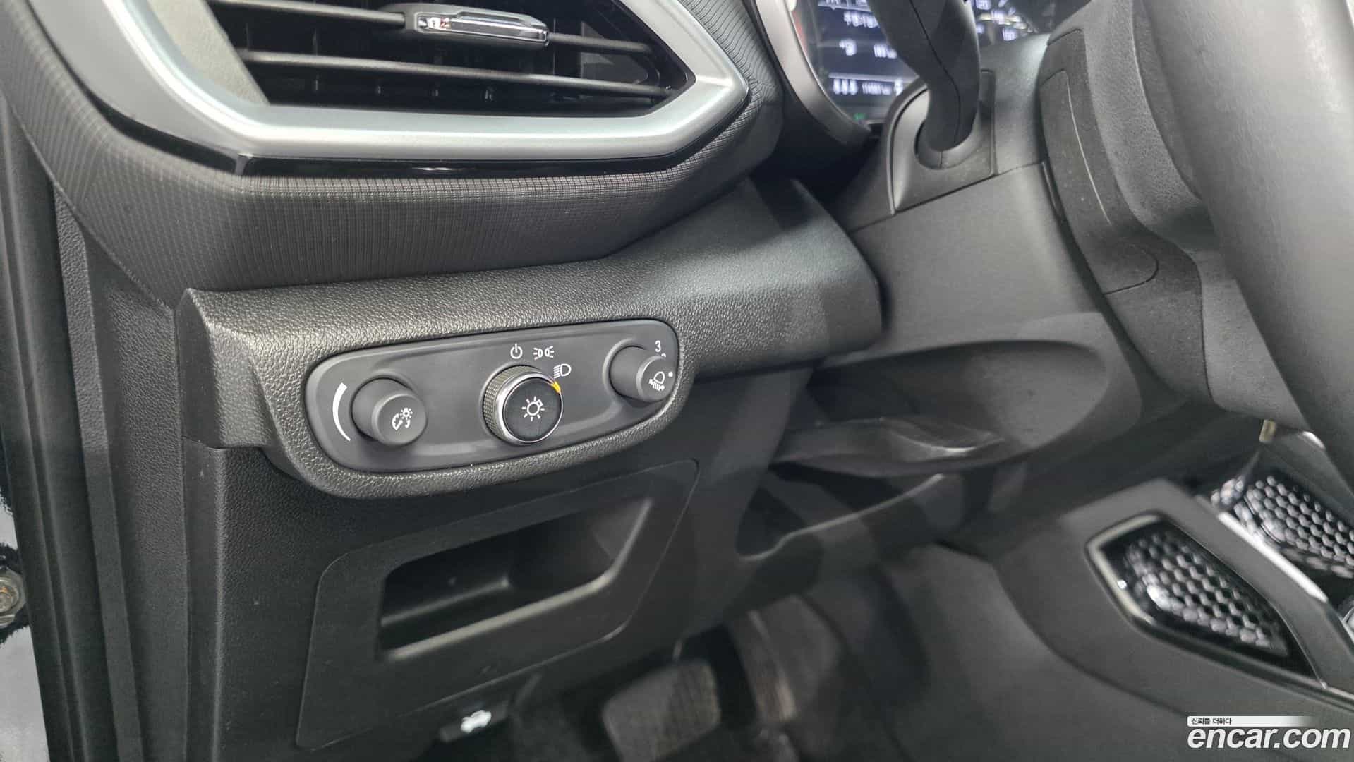 Trailblazer Chevrolet 2020.4-OPTION-040