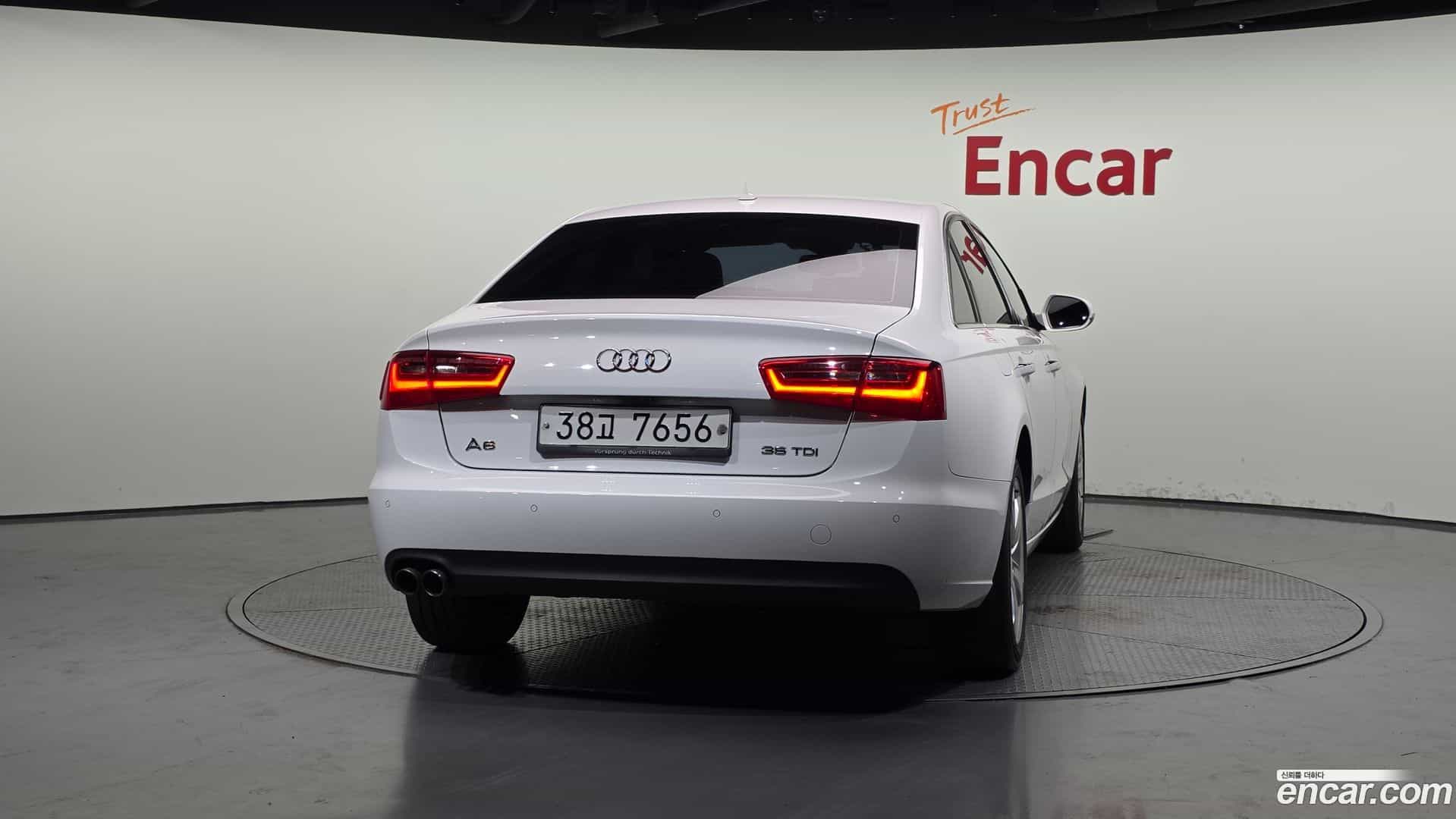 A6 Audi 2015.1-OUTER-004