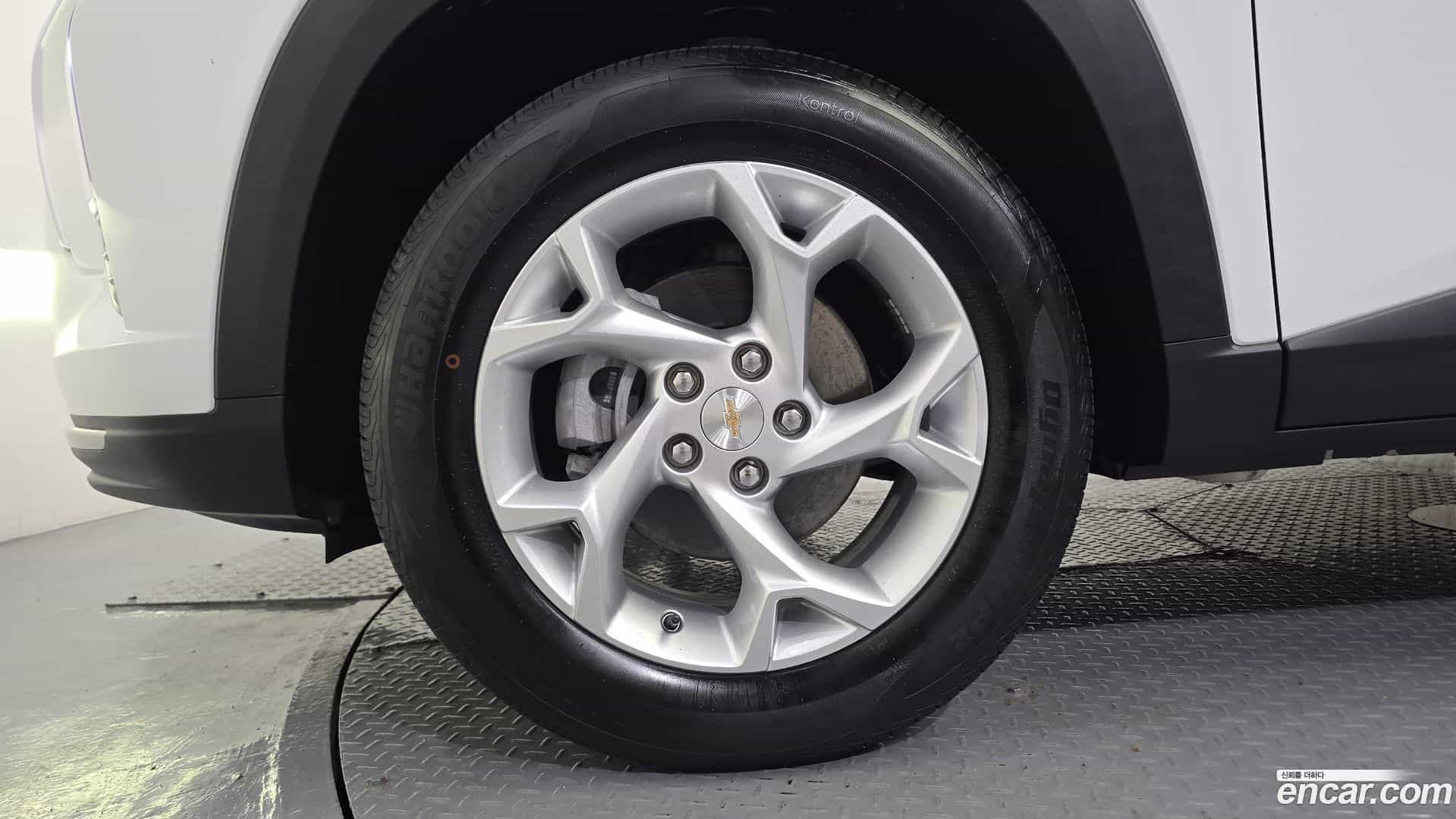 Trax Chevrolet 2023.7-OUTER-005