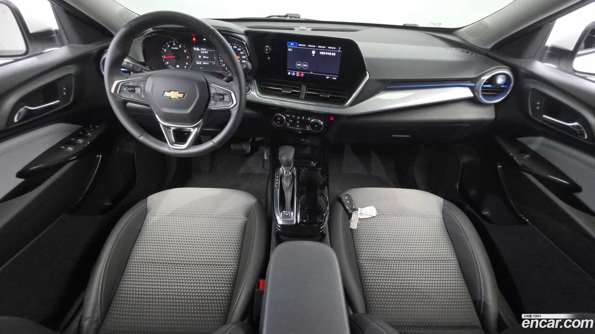 Trax Chevrolet 2023.7-INNER-007