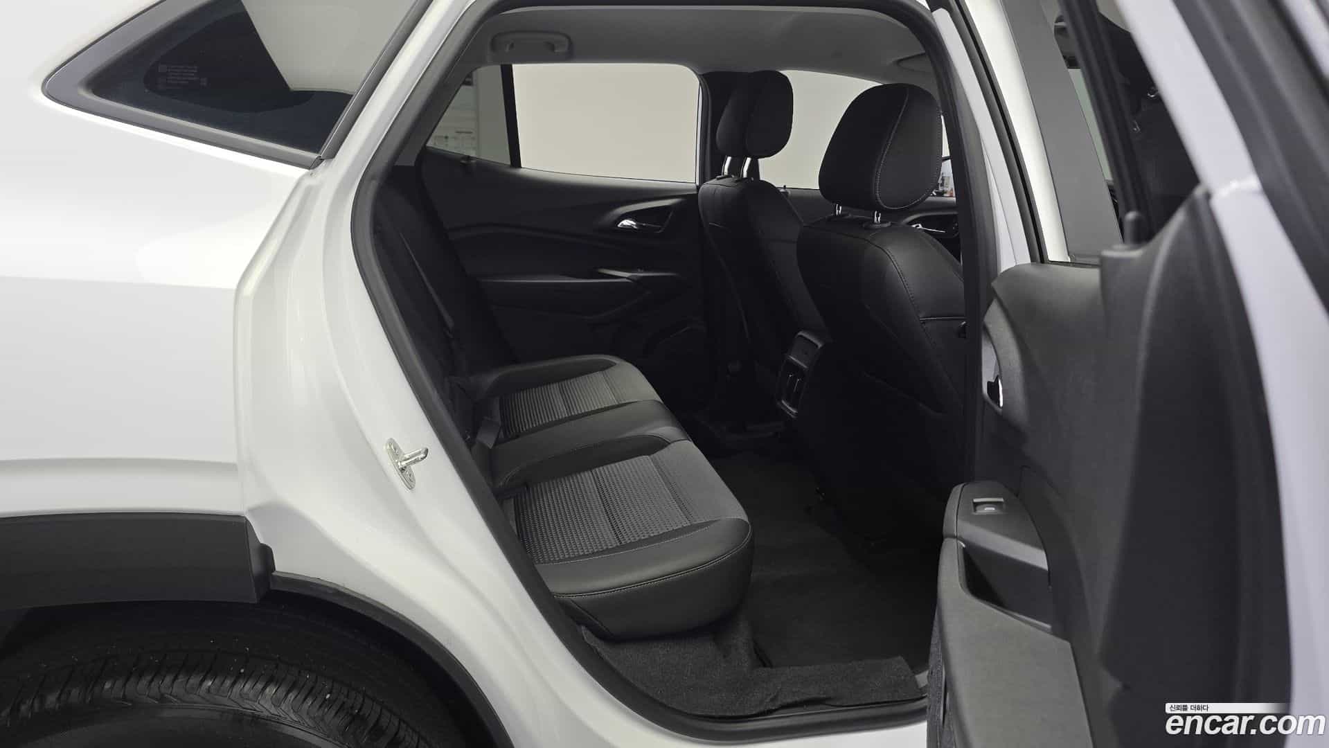 Trax Chevrolet 2023.7-OPTION-015