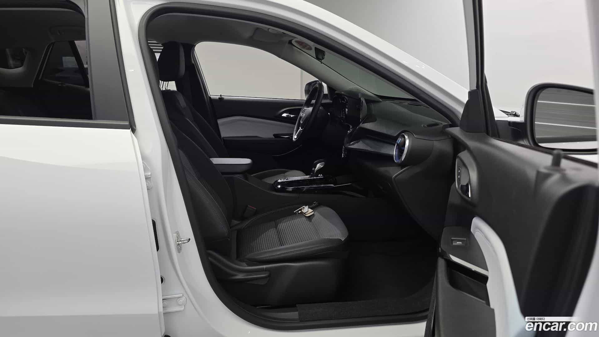Trax Chevrolet 2023.7-OPTION-016