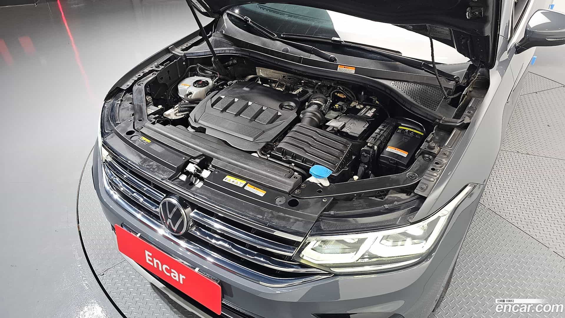 Tiguan Volkswagen 2021.7-OUTER-006