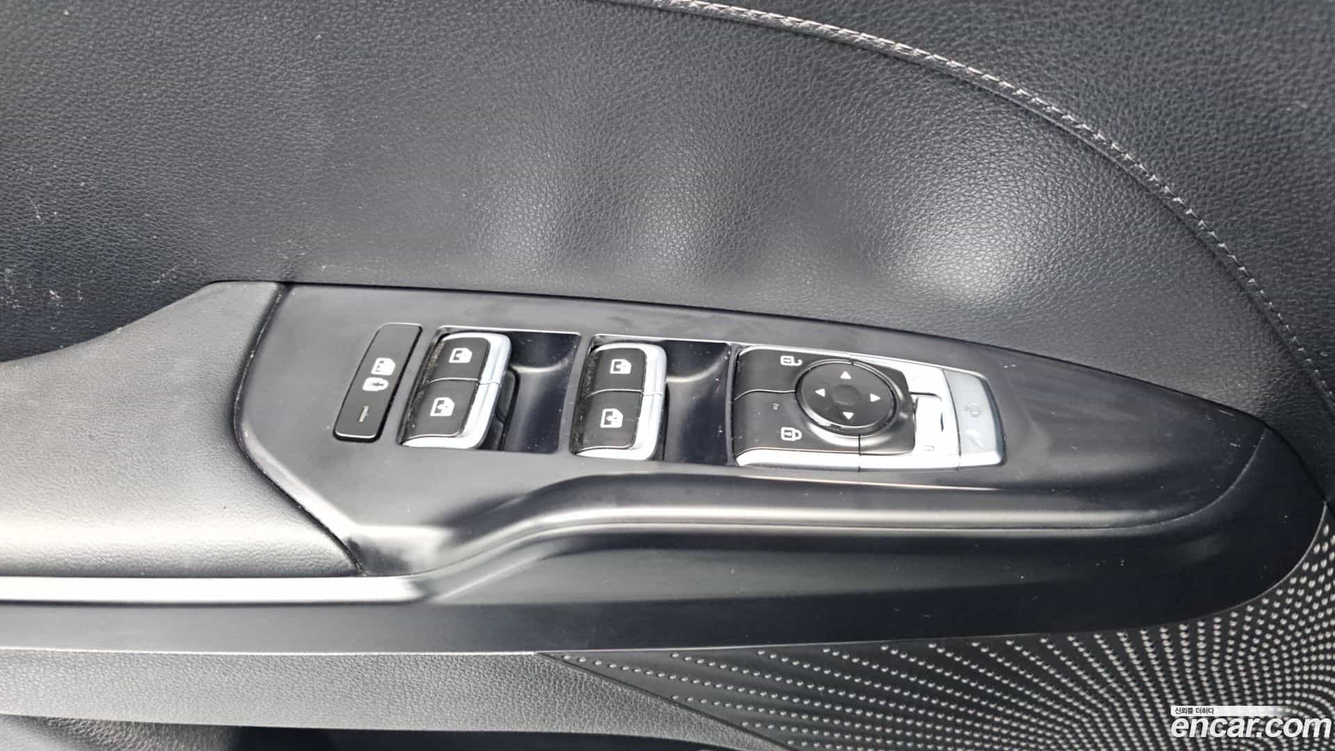 K5 Kia 2023.4-OPTION-041