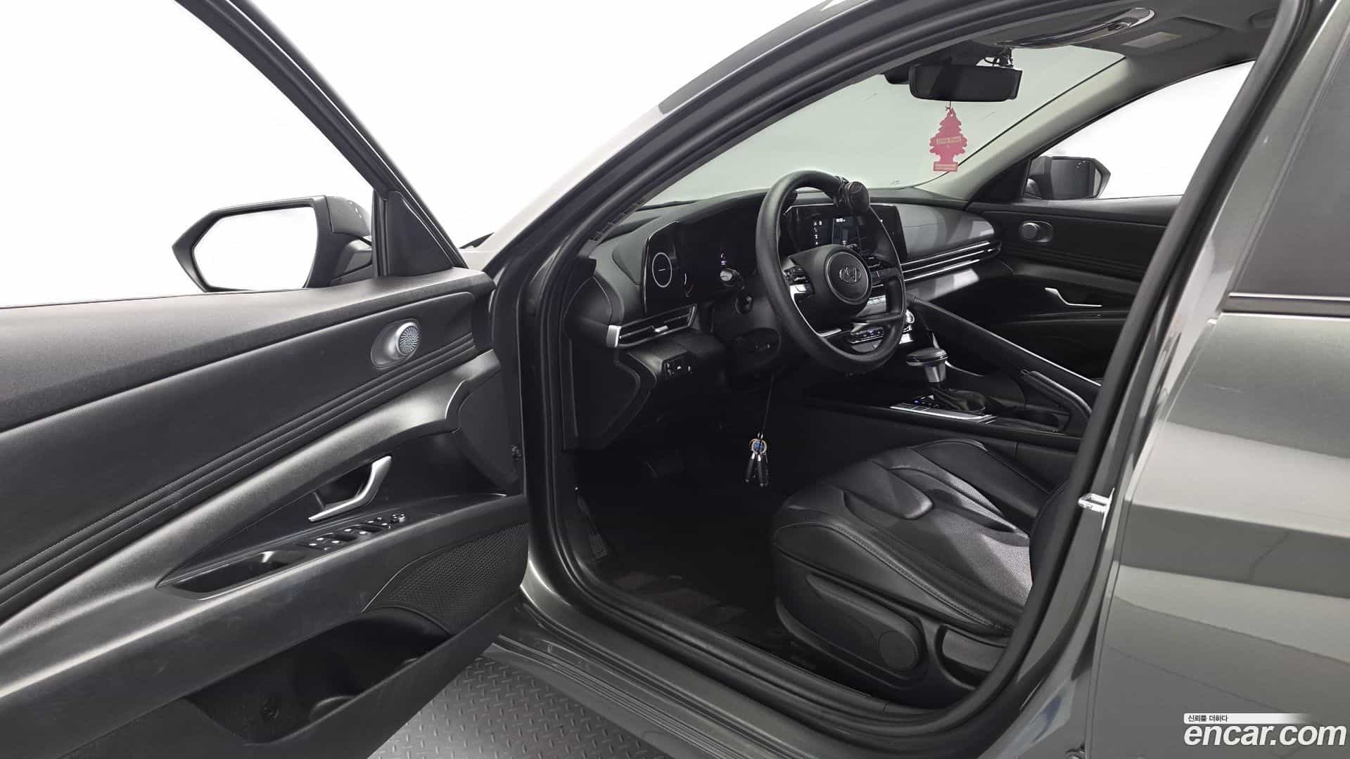 AVANTE Hyundai 2022.5-INNER-010